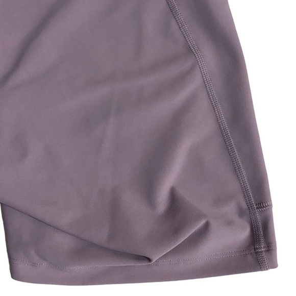 Old Navy High Rise Lavender Lilac Biker Shorts Powersoft Compression Go-Dry L - Picture 12 of 15
